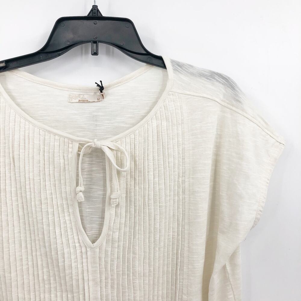 PRANA Women's Ocupas Popover Top Medium Soft White Pintuck Short Sleeve NWT - Picture 6 of 12